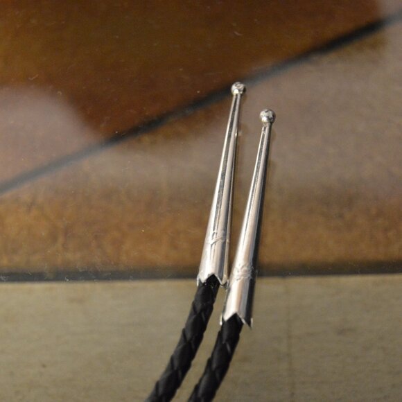 Vintage Navajo Sterling Silver Bolo Tie - Picture 6 of 6
